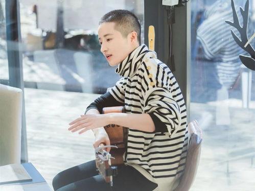 男明星湿全身,揭秘男明星的性感瞬间